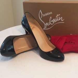 Women’s black patent Louboutin, height 100,